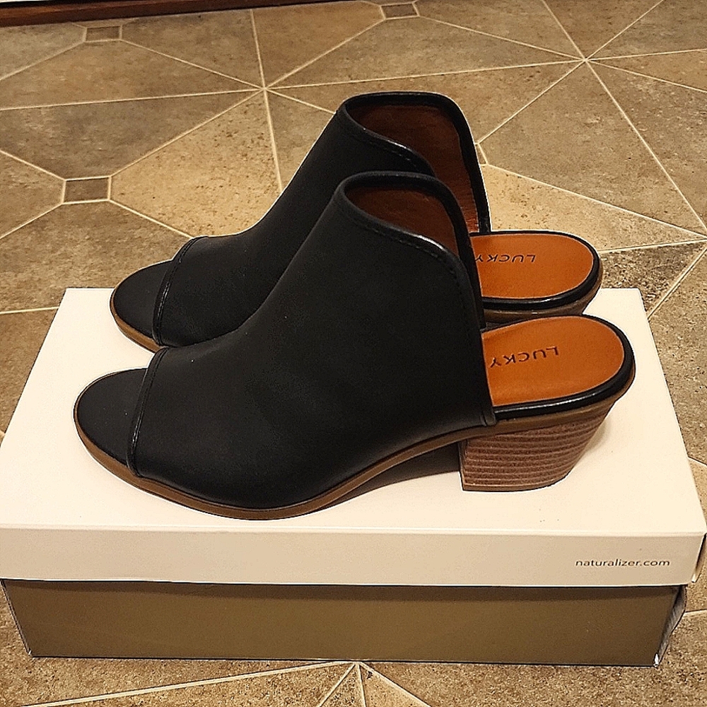 Lucky Brand Mule shoes